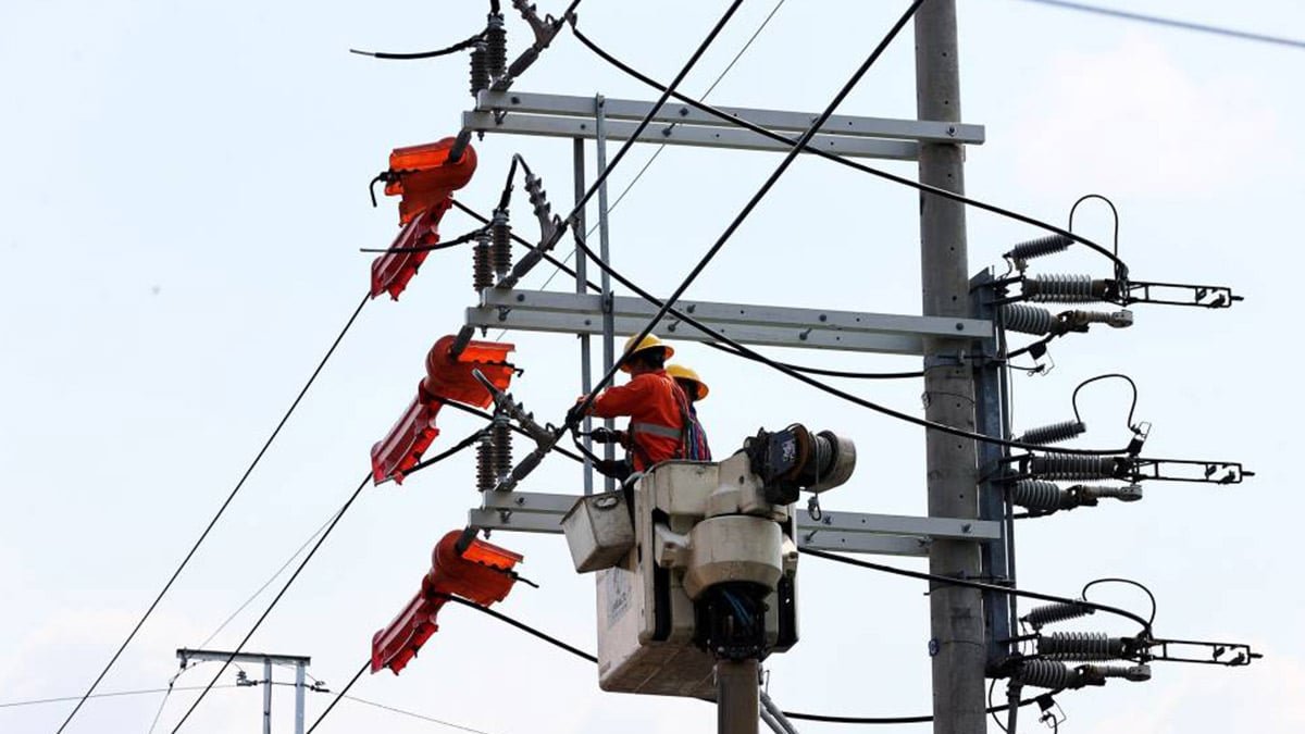 Renewable Energy Seen As Long-Term Solution To Energy Shortage