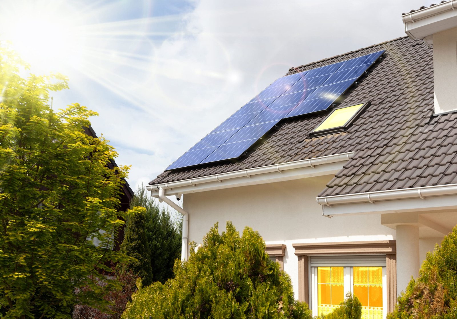 Here’s How to Get Your Home Solar-Powered